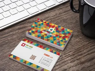 新款炫彩个性商务名片模板PSD