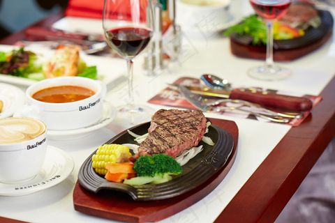 斗牛士牛排图片