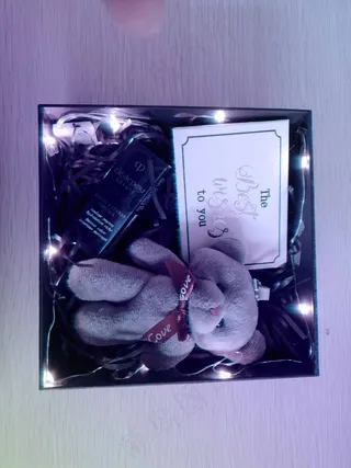 渐变色清新风炫彩生日礼物伴手礼实拍图 