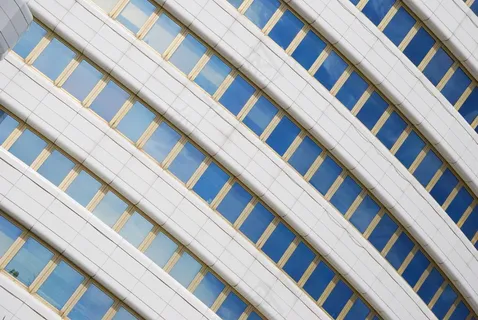 现代办公建筑的背景