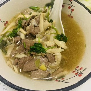 高清近拍猪杂汤