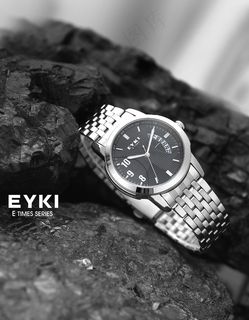 eyki商场门口广告图片