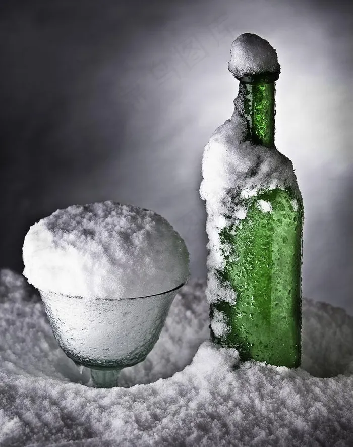 泡沫啤酒图片