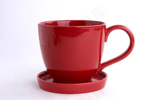 红色瓷杯图片