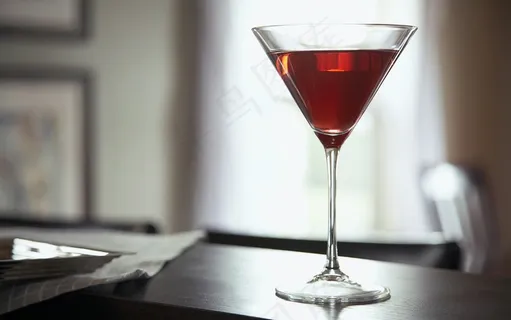 高脚红酒酒杯图片 高脚红酒酒杯图片