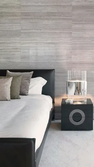 卧室灰色调墙壁高清摄影图片