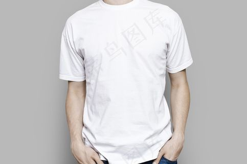 白色广告T恤样机效果图