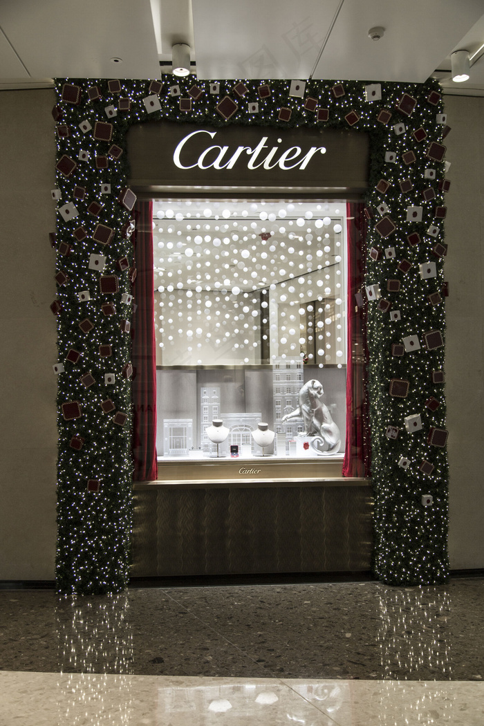 卡迪尔橱窗图片