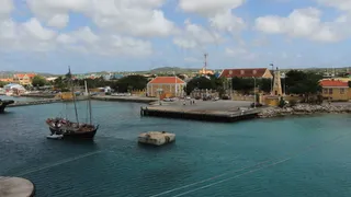 博内尔岛克拉伦代克和船的股票视频