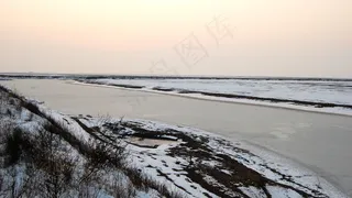 冬天海滩图片