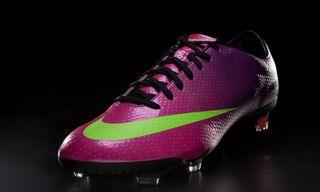 nike足球系列内马尔广告宣传平面...