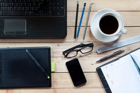 办公用品与咖啡