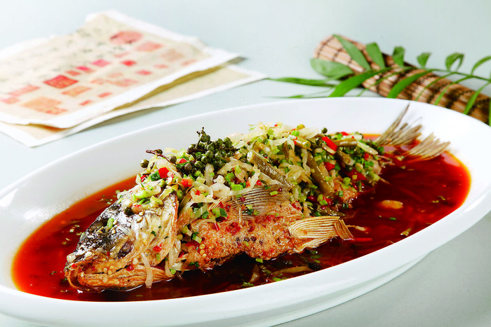 农家风味鲤鱼图片