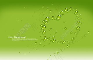 绿色背景上的组成心形的水滴