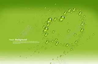 绿色背景上的组成心形的水滴
