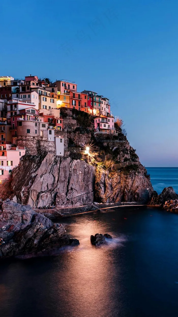 海岸上的房屋高清摄影图片