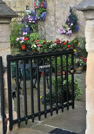 欧式楼房 特写图片