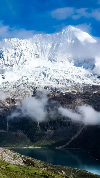 雪山高清摄影图片