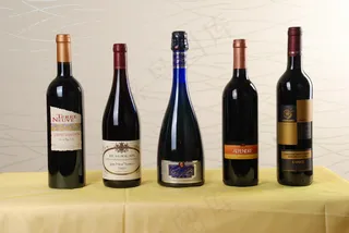 名酒 红酒 葡萄酒广告摄影图图片