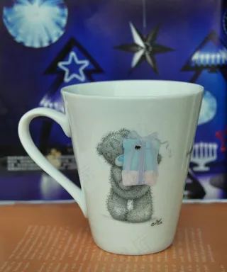 小熊马克杯图片