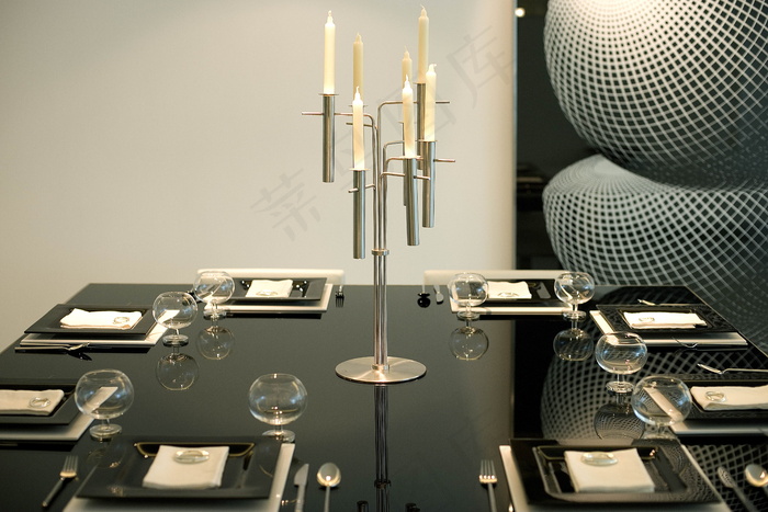 高贵餐厅布局3d效果图