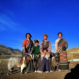 震撼大气会声会影企业宣传模板