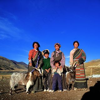 震撼大气会声会影企业宣传模板