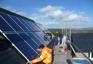 太阳能安装图片