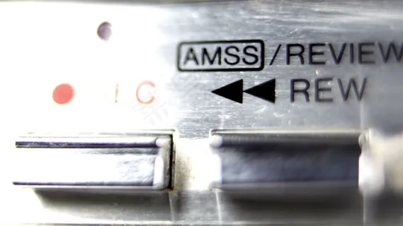 音乐播放控件的宏观背景运动 视频免...