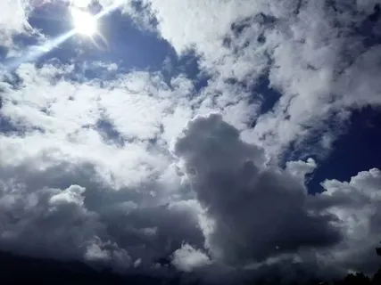 天空白云摄影图