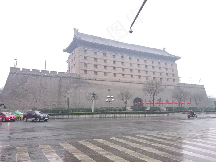 西安古城安远门图片