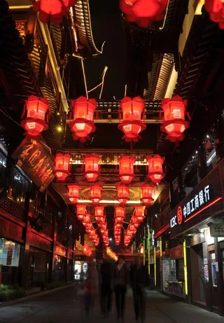 元宵节灯会灯迷区图片