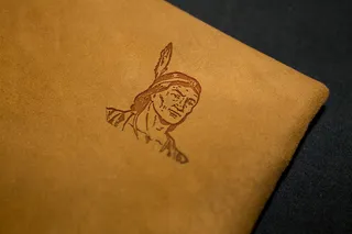 精品布质底logo样机