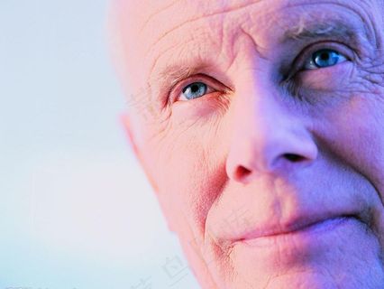 人物面部表情特写图片