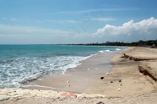 巴厘岛某海滩图片