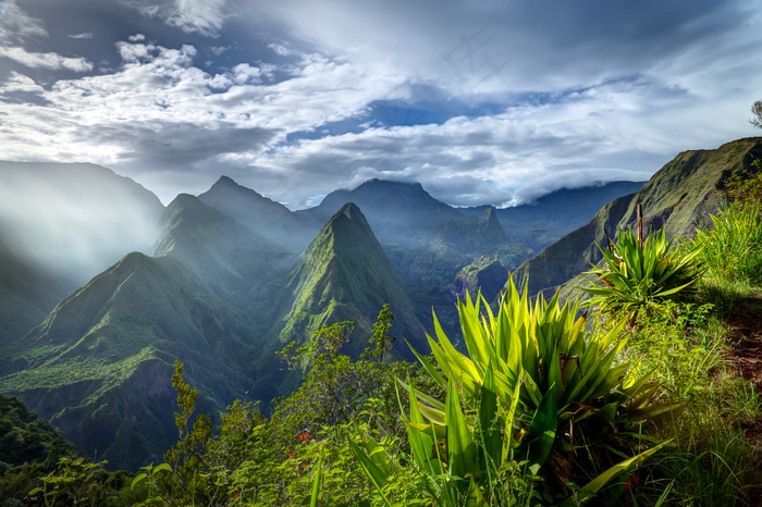 山峰风景摄影