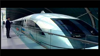 中国高速列车行驶高铁动车视频素材