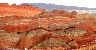 张掖丹霞地质公园图片