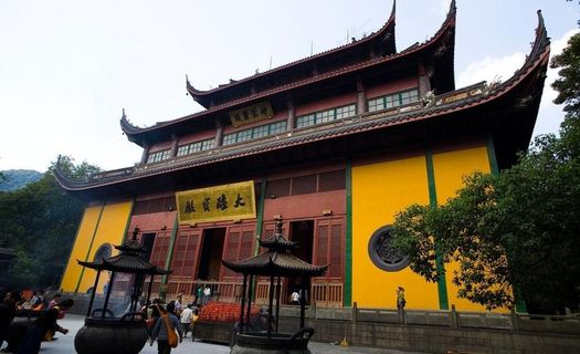 杭州西湖灵隐寺图片