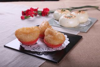 煎包生煎包炸果炸枣图片