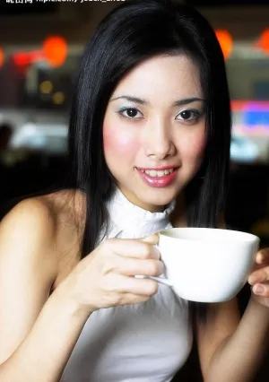 女性人物图片