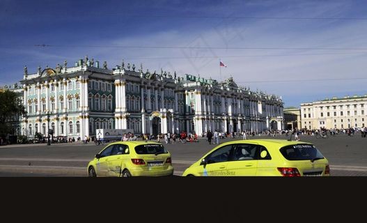 奔驰小排量环保车图片