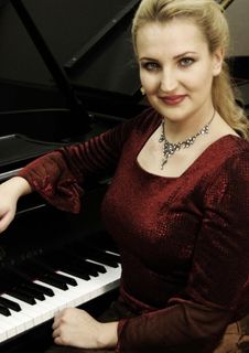 演奏家 演奏家 钢琴 女 表演 礼...