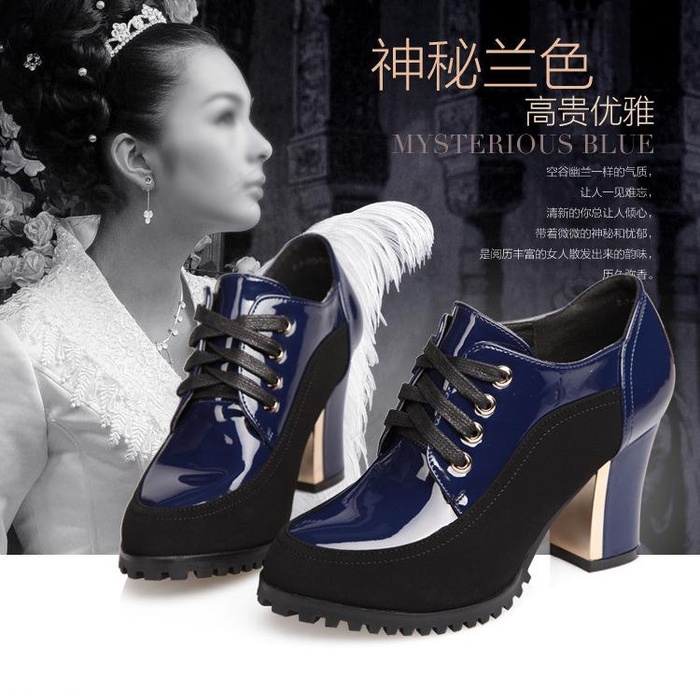 蓝色女鞋海报图片