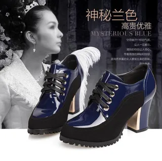 蓝色女鞋海报图片