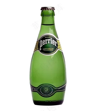 法国巴黎水瓶的抠图