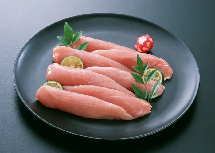 盘子里的肉肠