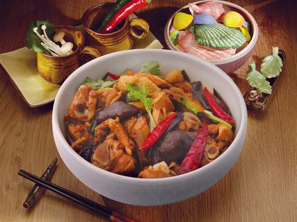 小鸡炖蘑菇图片