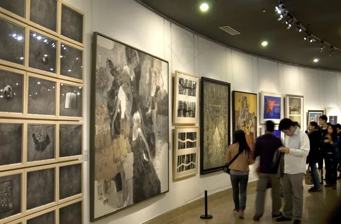 绘画展览图片