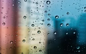城市窗外雨景